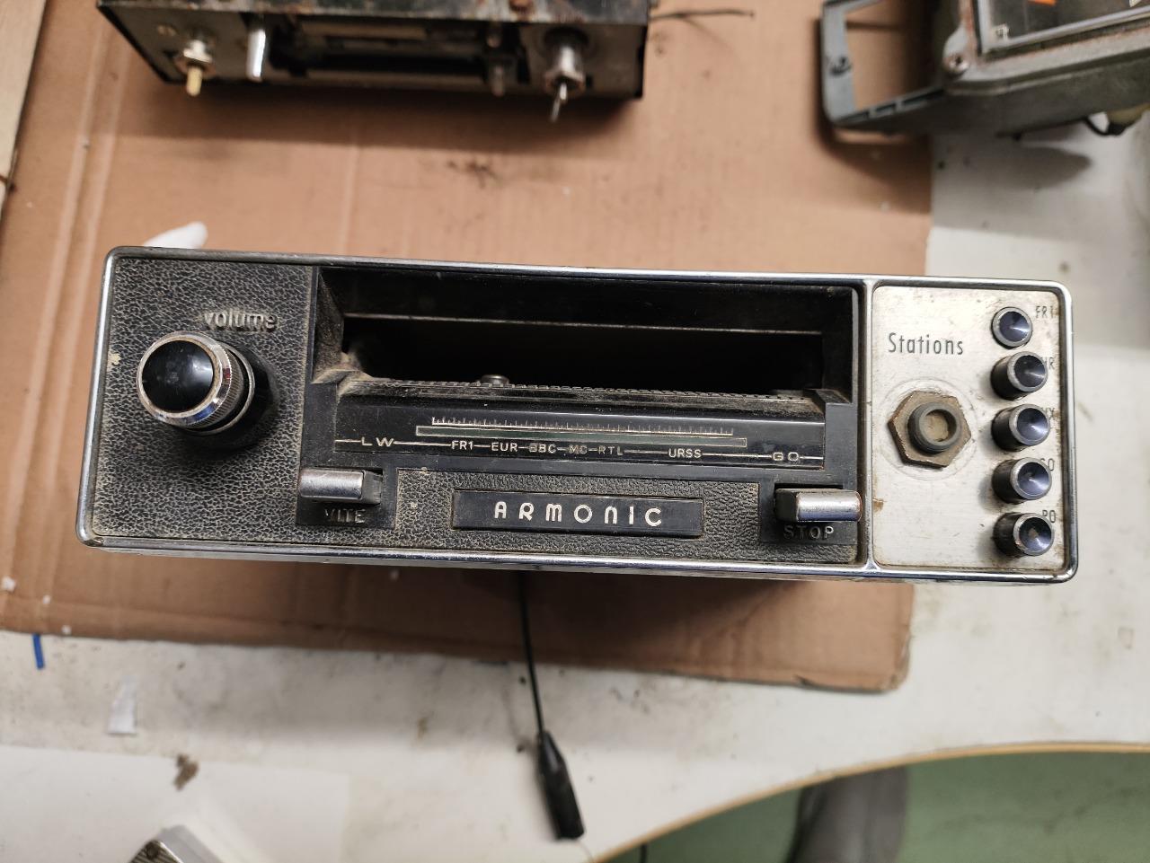 Autoradio collection Armonic LesAnciennes.com