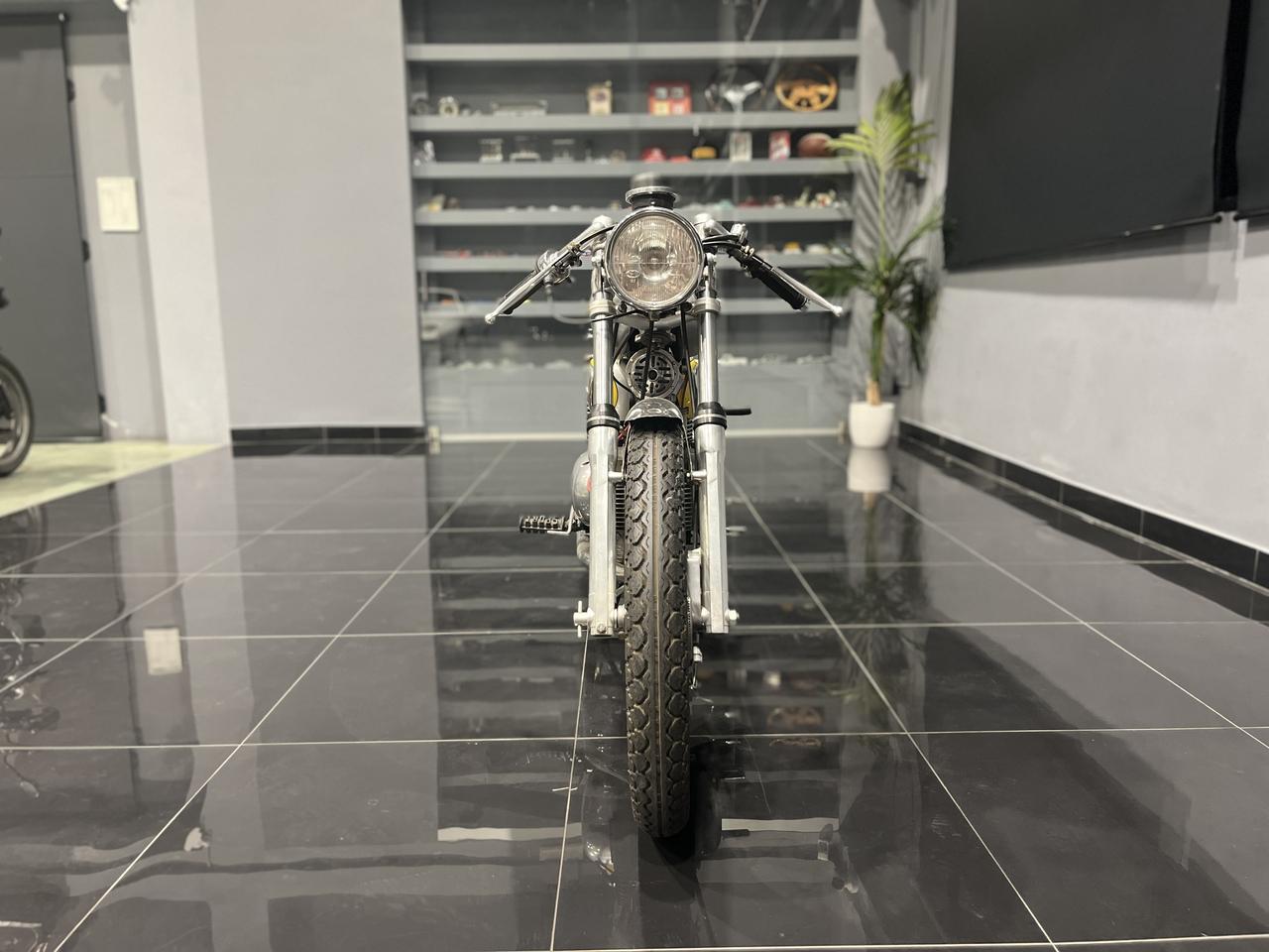 1969 Benelli Sport Special 250 LesAnciennes.com