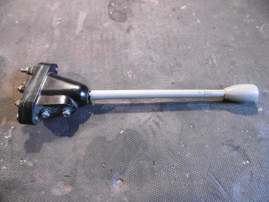 Commodo commutateur PEUGEOT 403 LesAnciennes.com