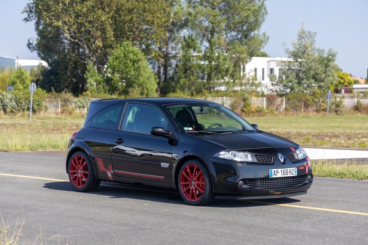 2008 Renault Megane R26.R LesAnciennes.com