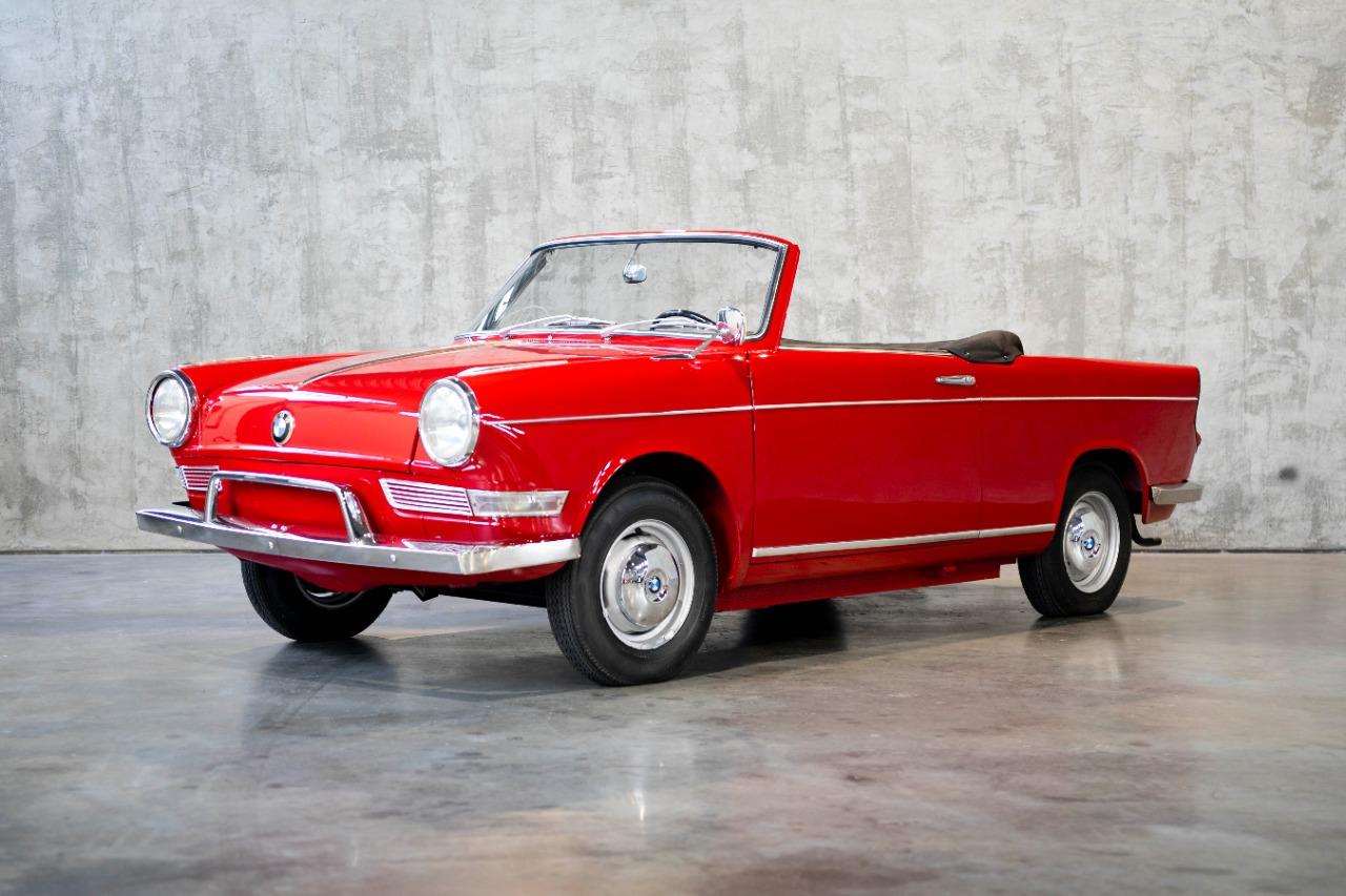 BMW 700 S Cabriolet - 1965 LesAnciennes.com