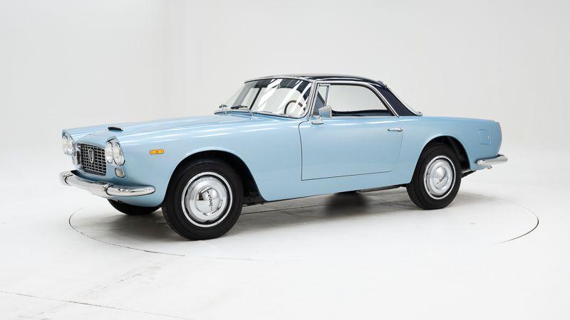 LANCIA Flaminia GT Touring - 1962 LesAnciennes.com