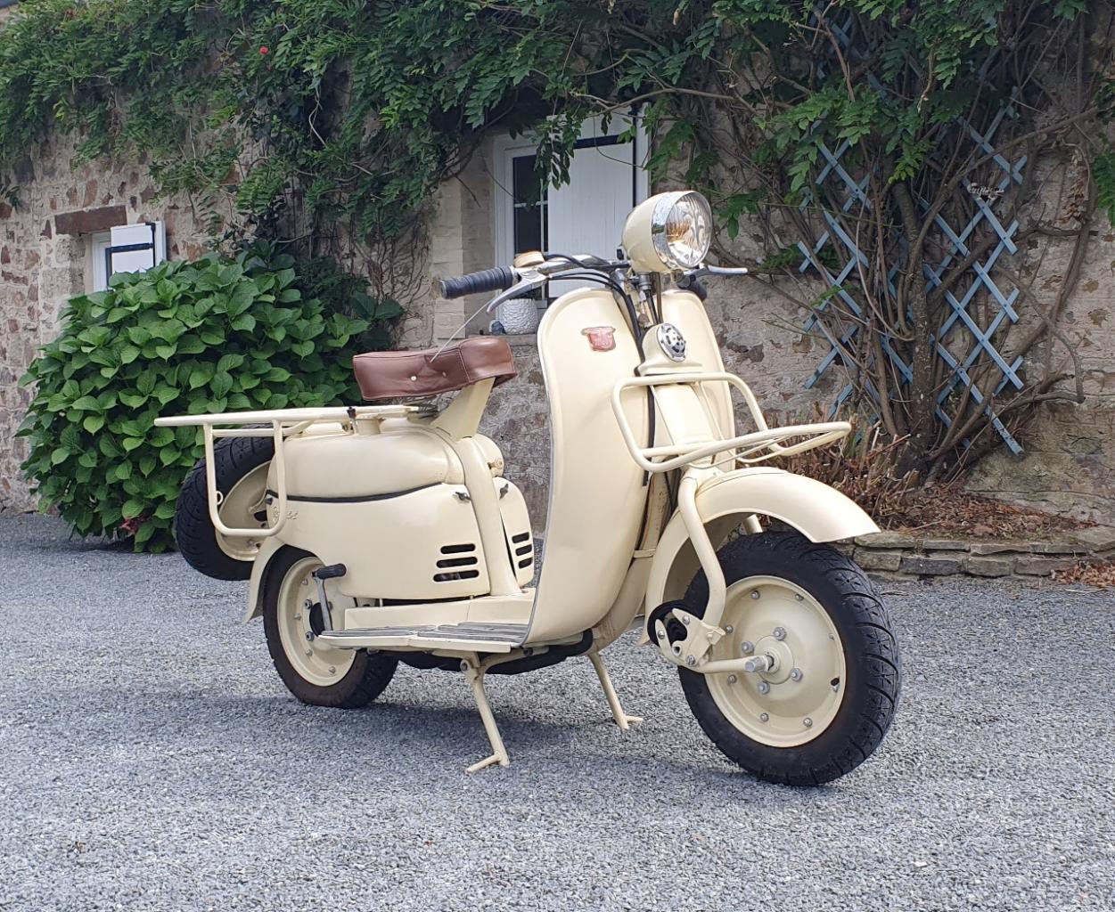 MOTOBECANE Mobyscooter Montagne - 1954 LesAnciennes.com