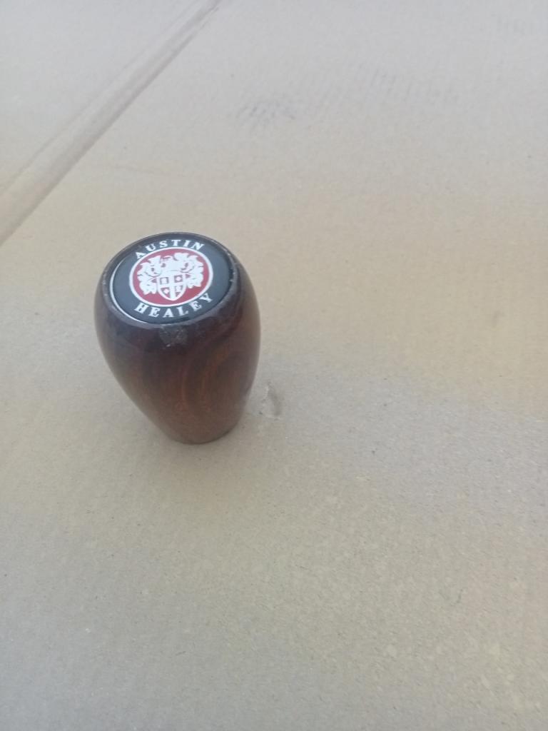 Pommeau de levier de vitesse AUSTIN HEALEY 3000 LesAnciennes.com