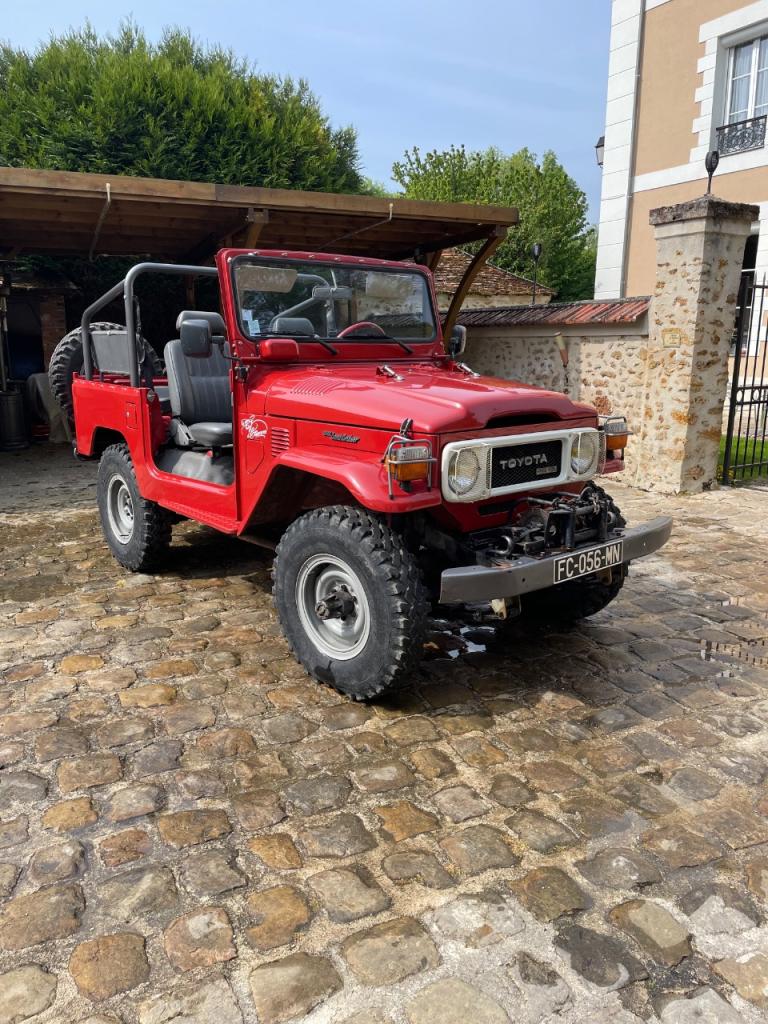 TOYOTA Land Cruiser BJ 40 - 1981 LesAnciennes.com