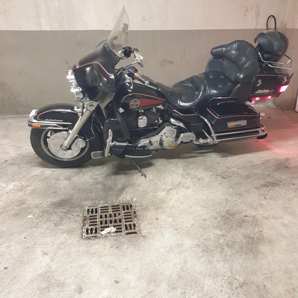 HARLEY DAVIDSON ELECTRA GLADE CLASS 1340 - 1994 LesAnciennes.com