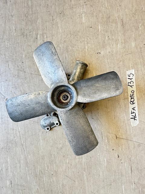 Pompe à eau avec ventilateur Alfa Romeo Giulietta LesAnciennes.com