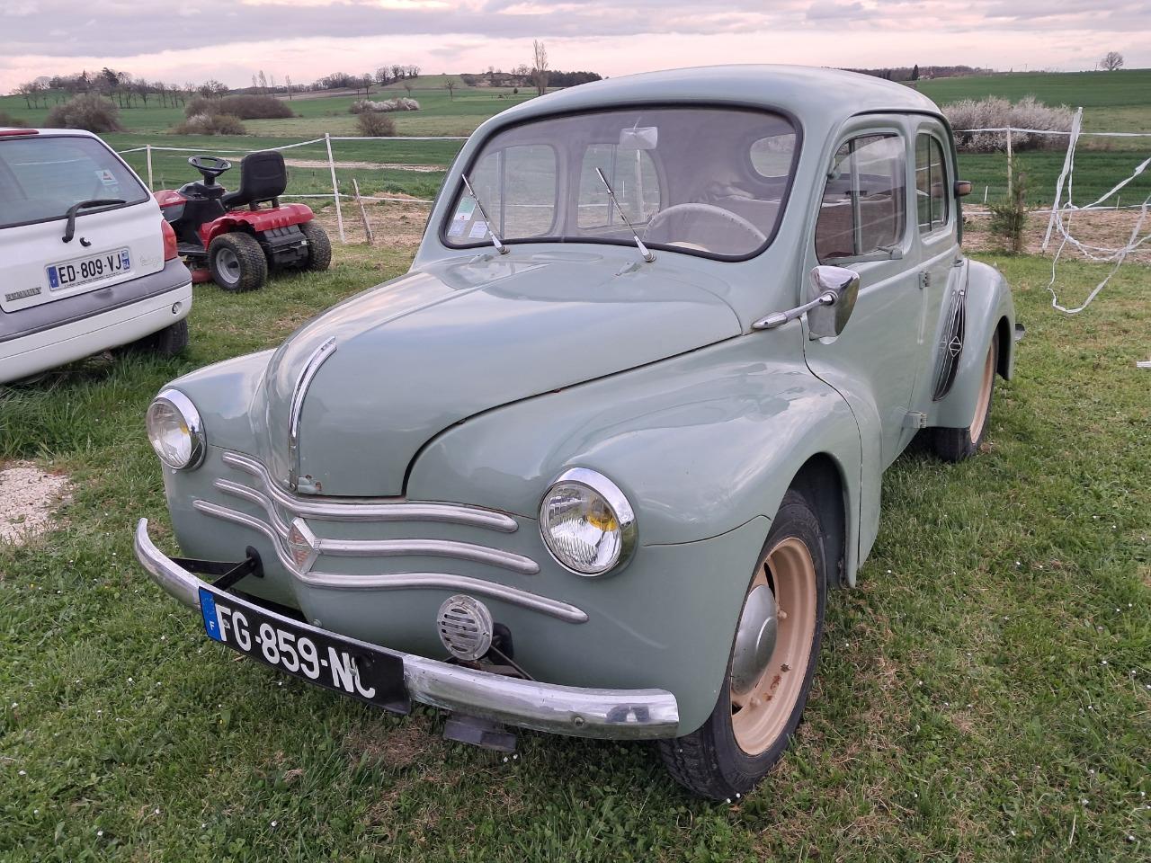 RENAULT 4CV Affaires - 1957 LesAnciennes.com