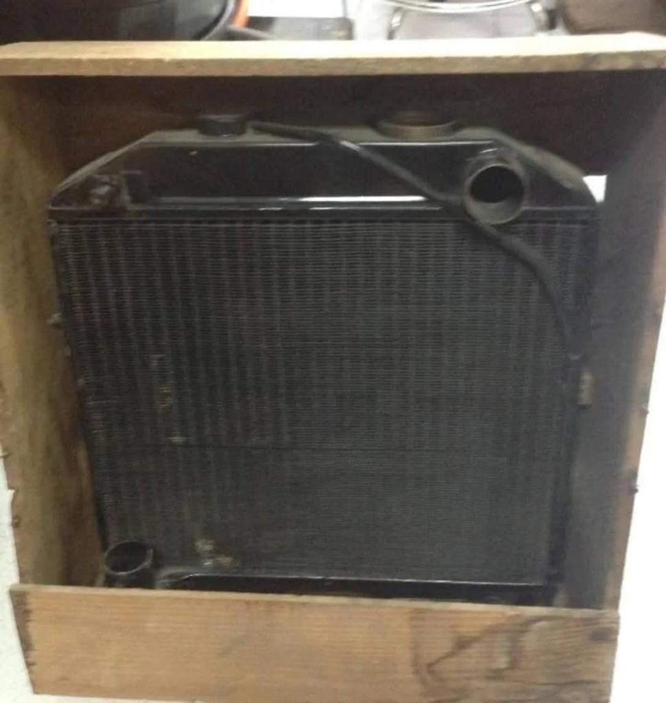 Radiateur CITROEN Traction 11 BL LesAnciennes.com