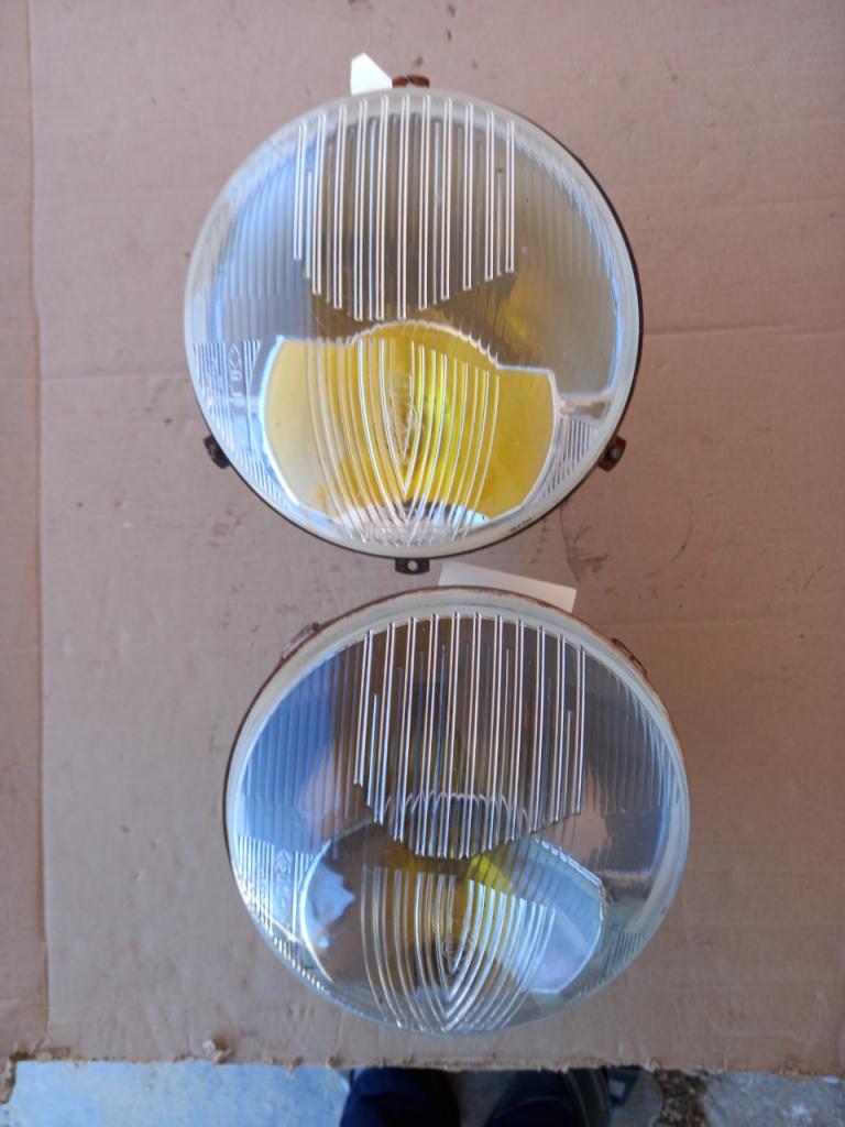 Phares CITROEN DS , ID LesAnciennes.com