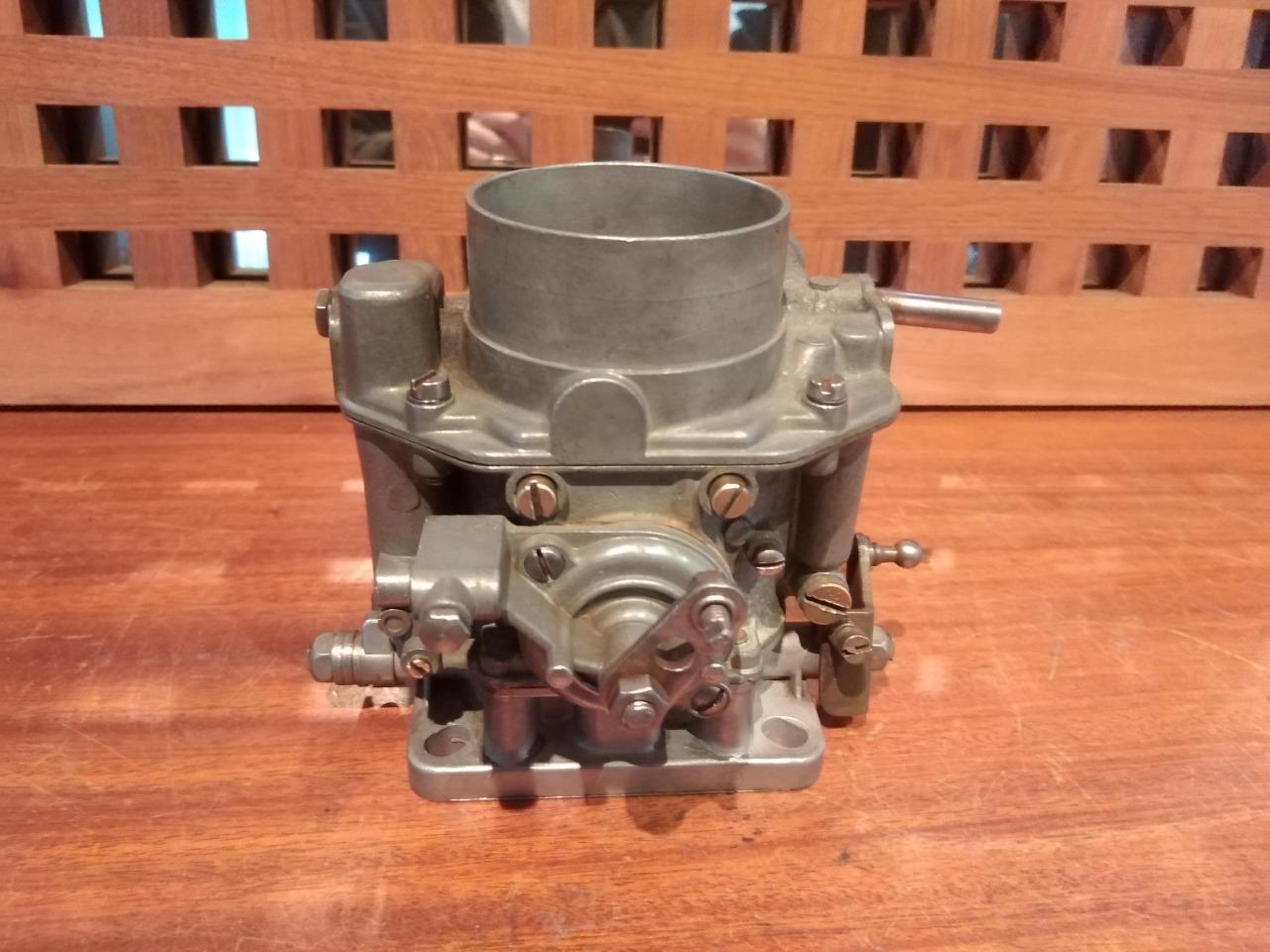 SIMCA Vedette Versailles LesAnciennes.com