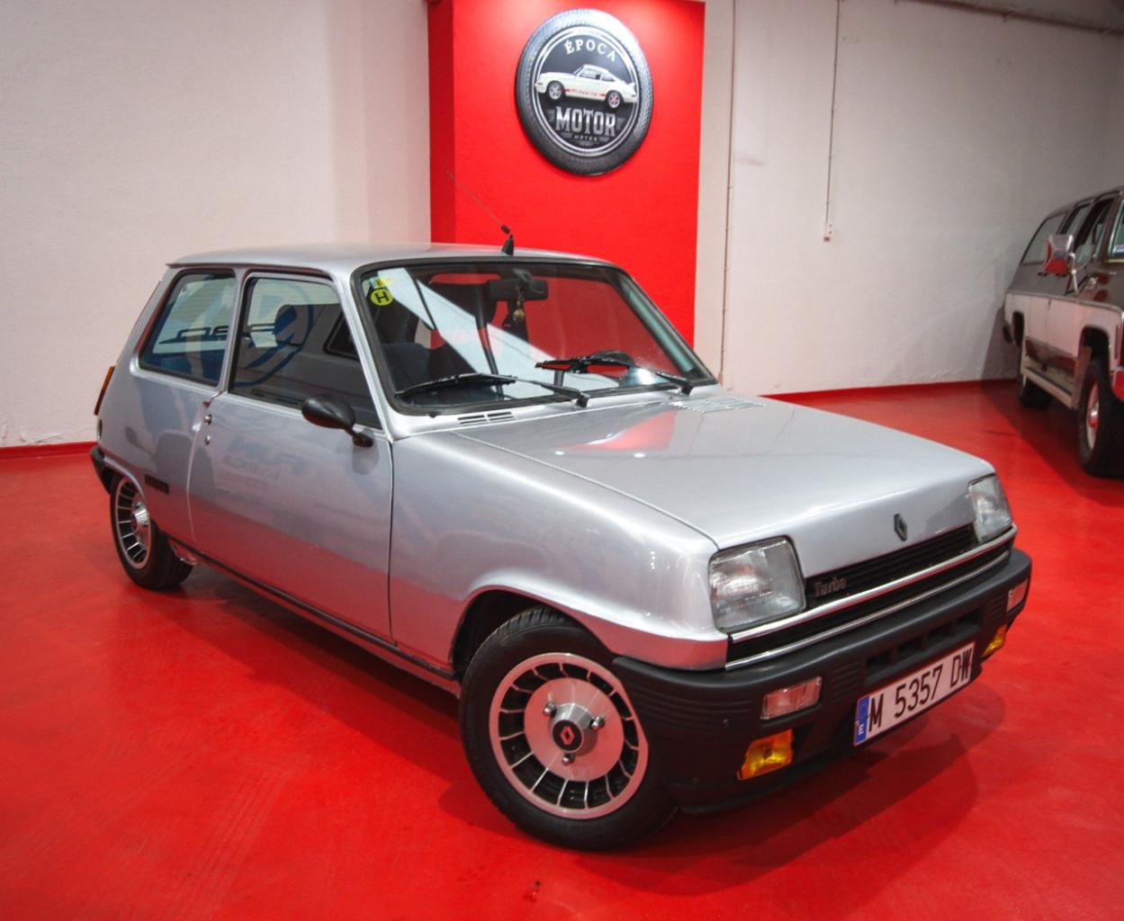 RENAULT 5 (R5) GTL (look copa) - 1980 LesAnciennes.com