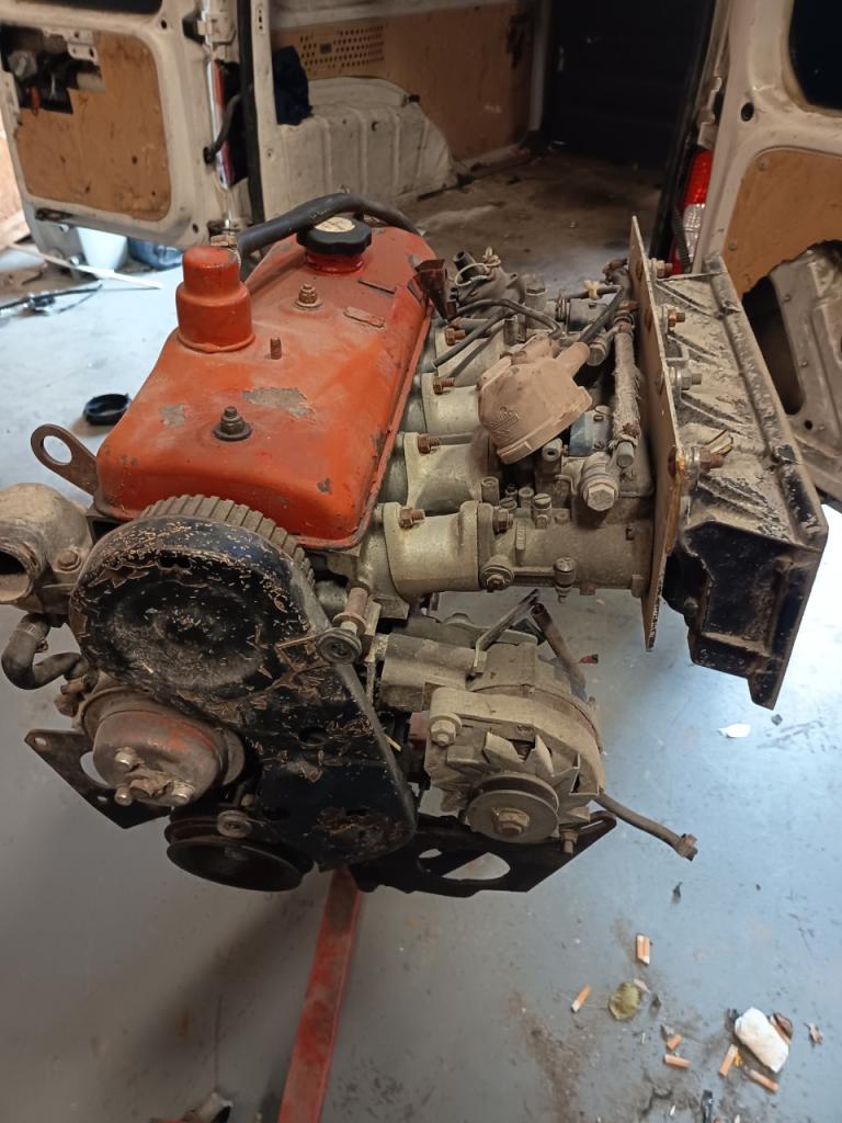 Moteur r20 LesAnciennes.com