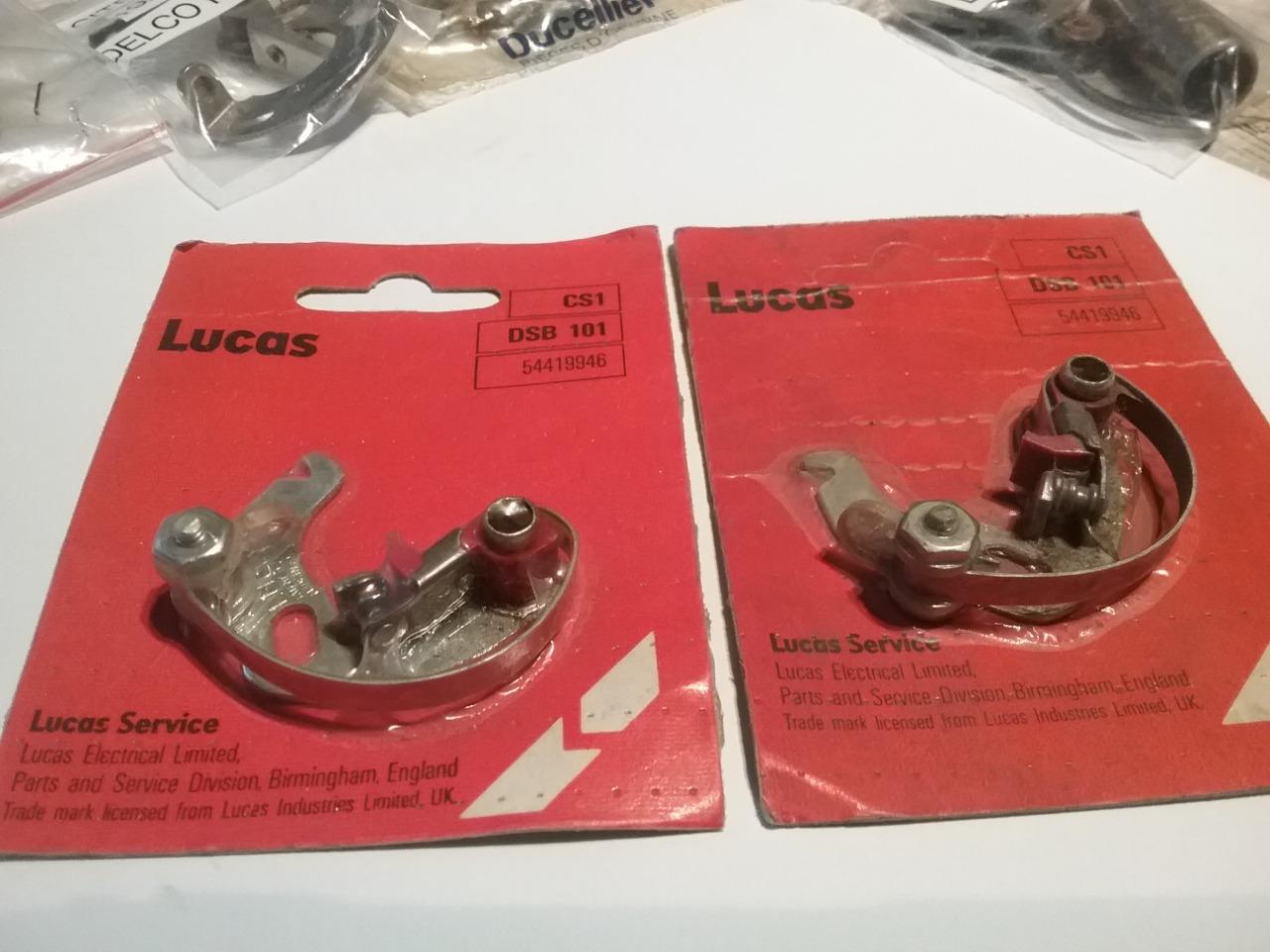 2 jeux vis platinées Lucas voitures anglaises LesAnciennes.com
