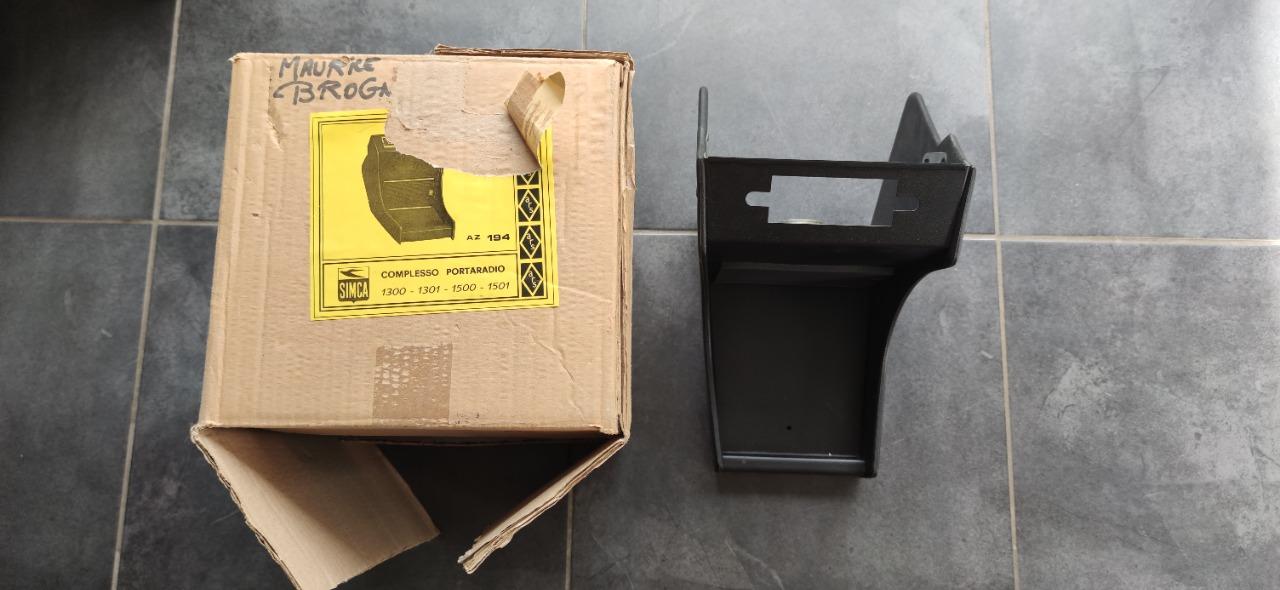 Console centrale SIMCA 1300 1301 1500 1501 LesAnciennes.com