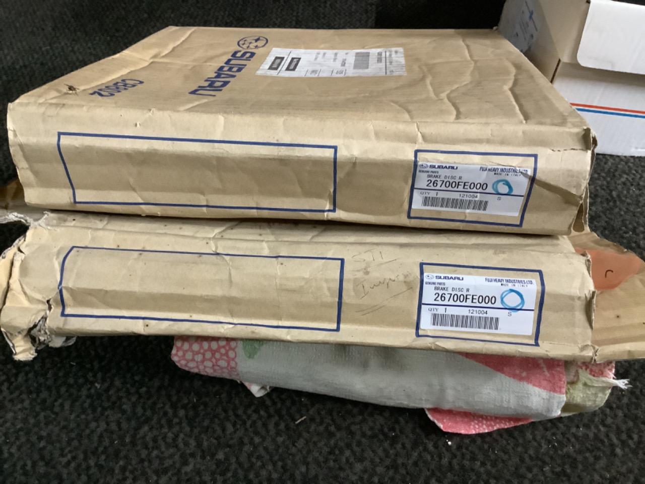 Disques de frein SUBARU Impreza STI LesAnciennes.com