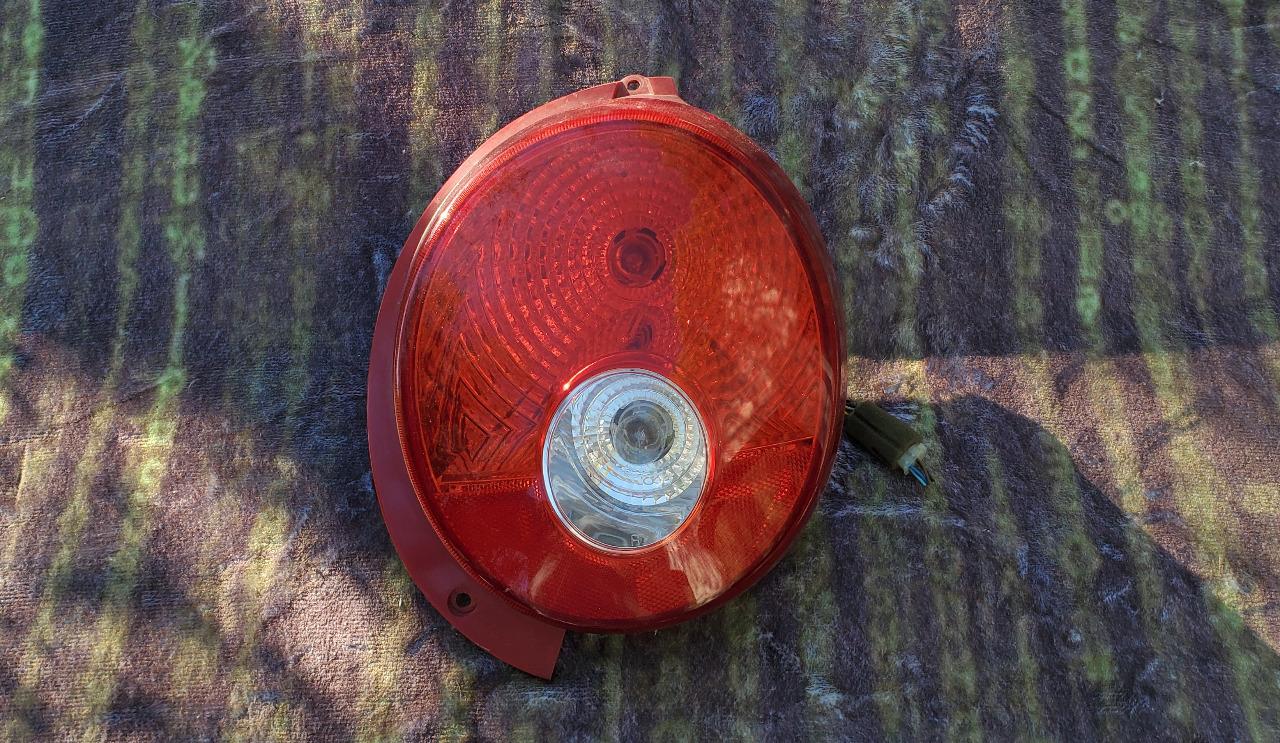 Feu arrière droit DAEWOO MATIZ MK2 (2005 - 2009) LesAnciennes.com