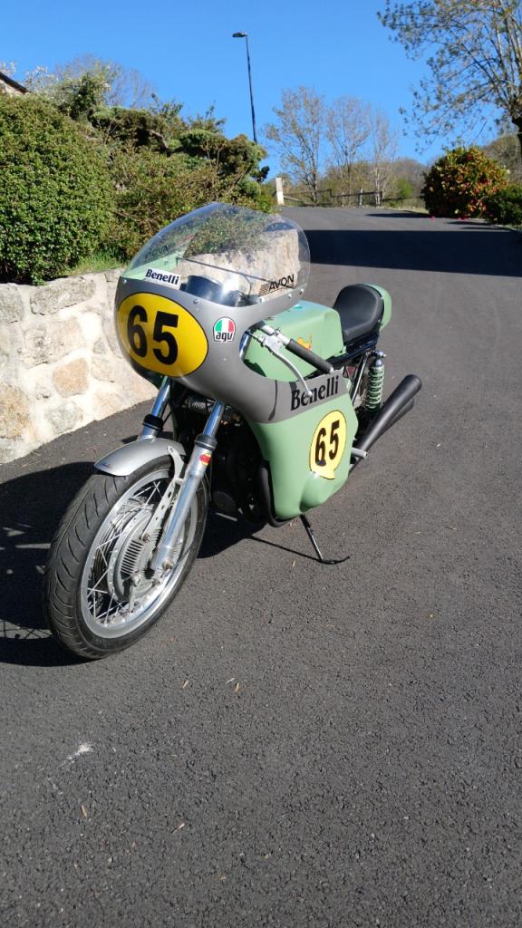 BENELLI 500 gp pasolini repl - 1972 LesAnciennes.com