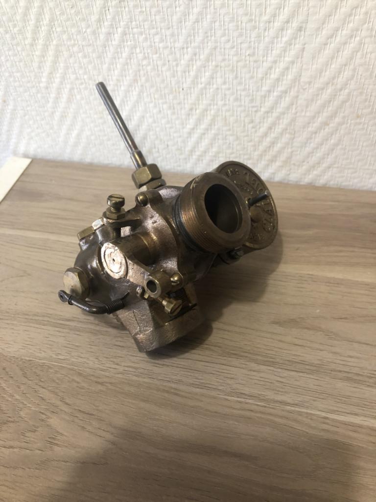 CARBURATEUR Claudel 28 FP LesAnciennes.com