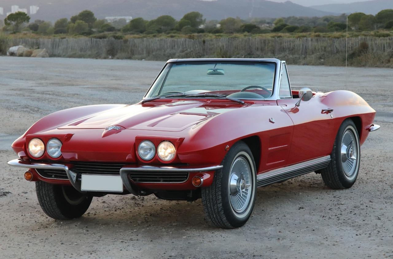 CHEVROLET Corvette Sting Ray Roadster - 1964 LesAnciennes.com