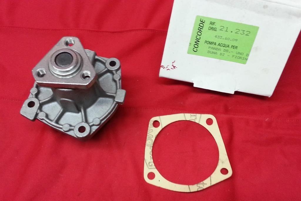 FIAT Uno Pompe à eau Panda Duna Uno Fiorino LesAnciennes.com