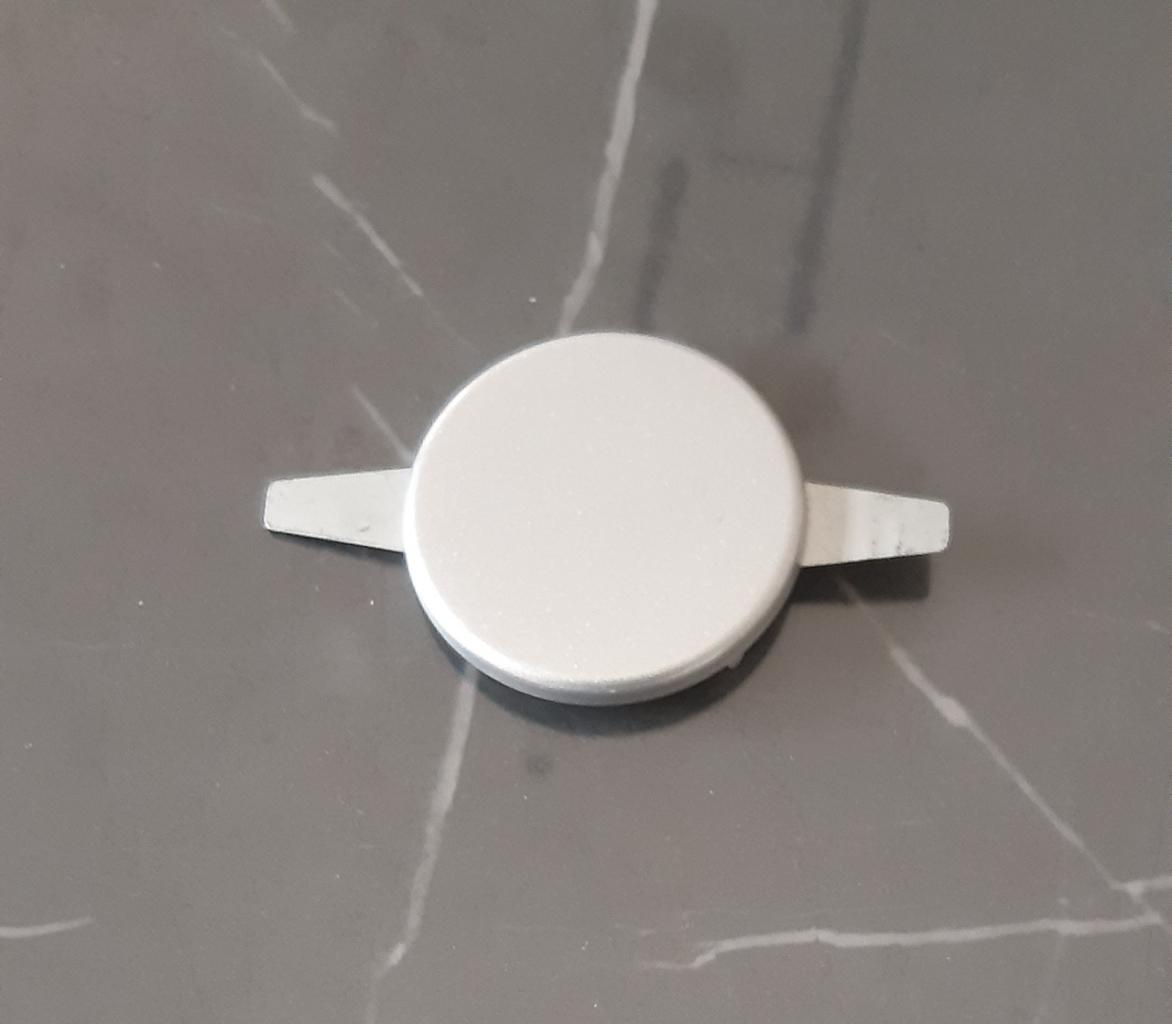 Centre de roue RENAULT Divers LesAnciennes.com