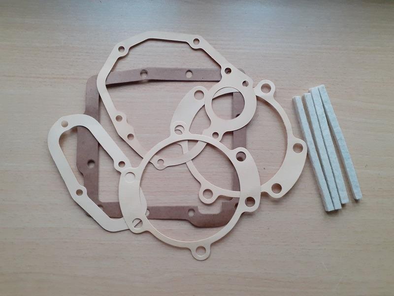 Joints de boite de vitesse RENAULT Dauphine LesAnciennes.com