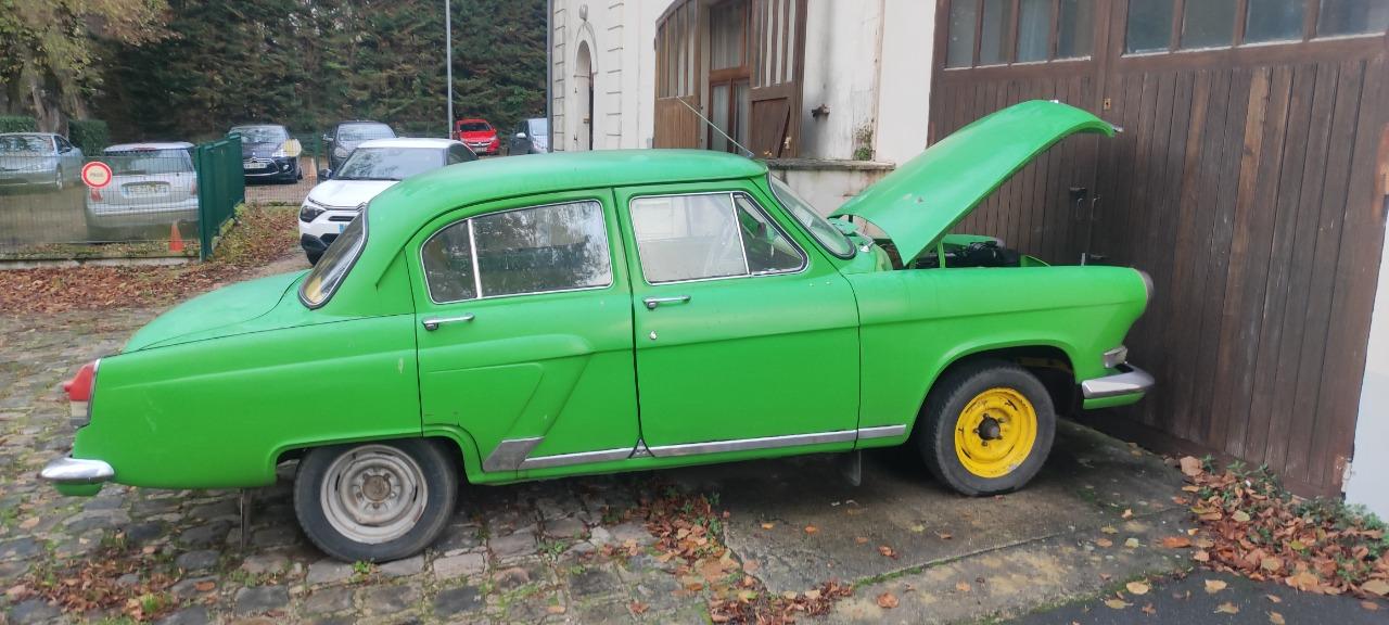 GAZ Volga M21 - 1963 LesAnciennes.com