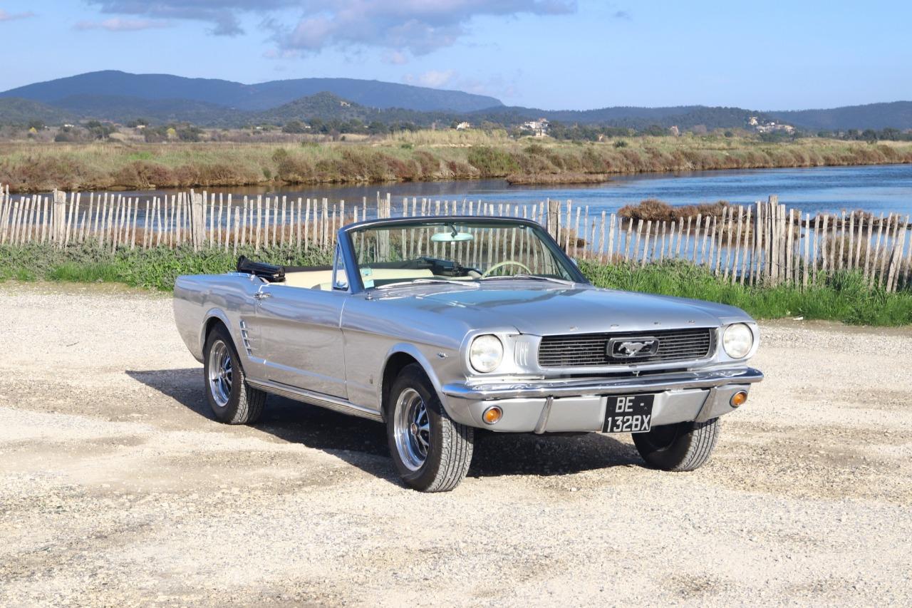FORD Mustang CABRIOLET 289 V8 - 1966 LesAnciennes.com