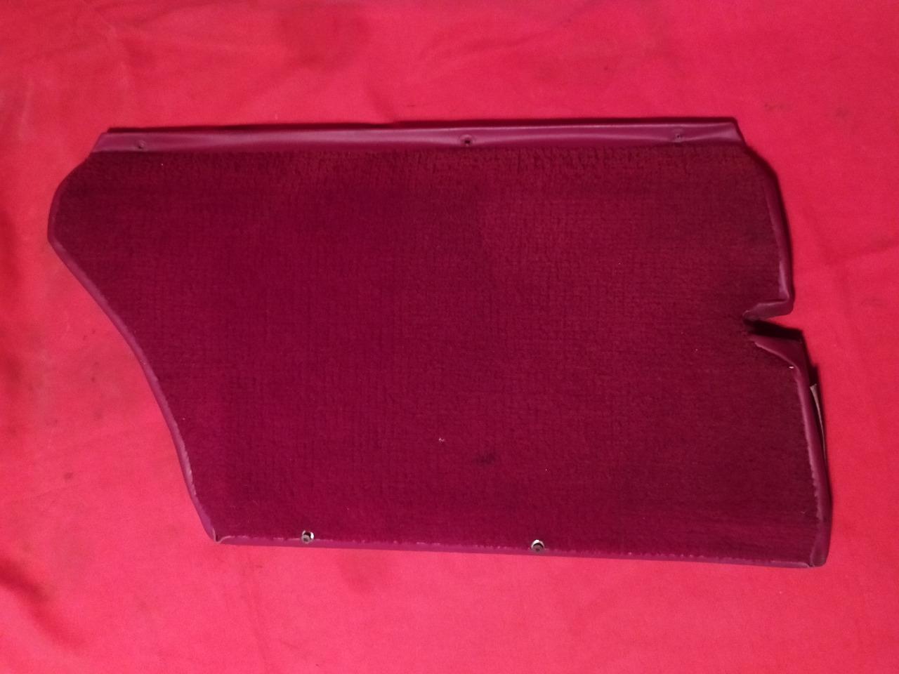 Cache calculateur Citroen DS Rouge LesAnciennes.com