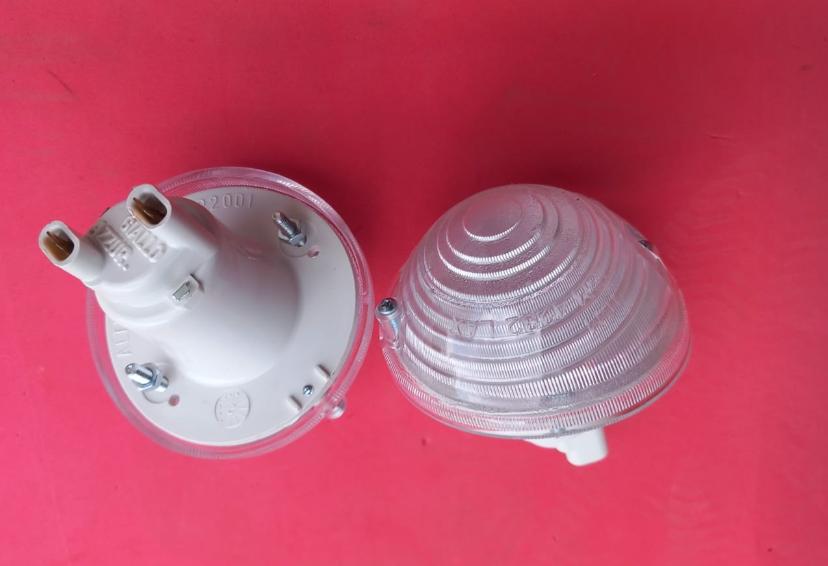 Pièces FIAT 500 gamine vignale eux avant LesAnciennes.com