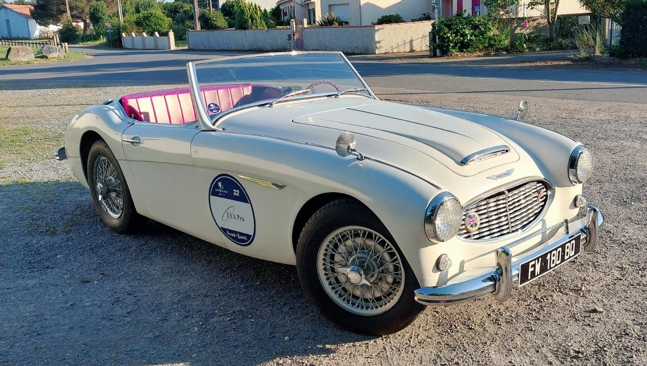 AUSTIN HEALEY 100 100/6 (moteur 3000) - 1957 LesAnciennes.com
