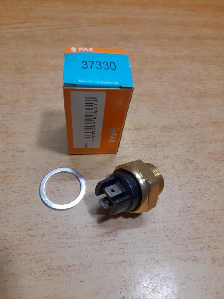 Thermocontact température radiateur Peugeot 205 LesAnciennes.com