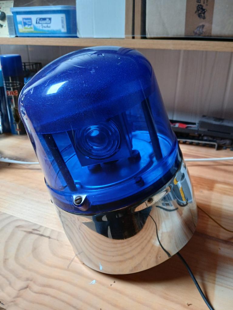 SEV MARCHAL GYROPHARE 1er type LesAnciennes.com