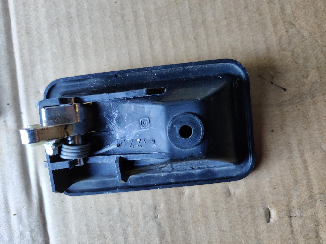 Poignée intérieure porte RENAULT 18 (R18) LesAnciennes.com