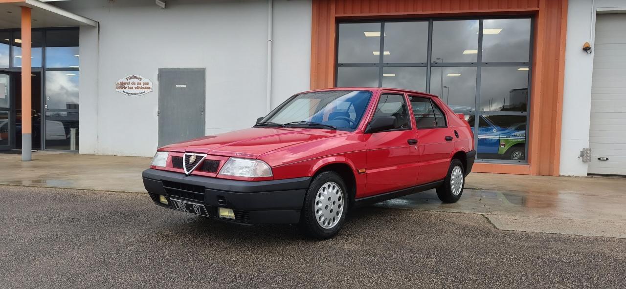 1992 Alfa Romeo 33 LesAnciennes.com