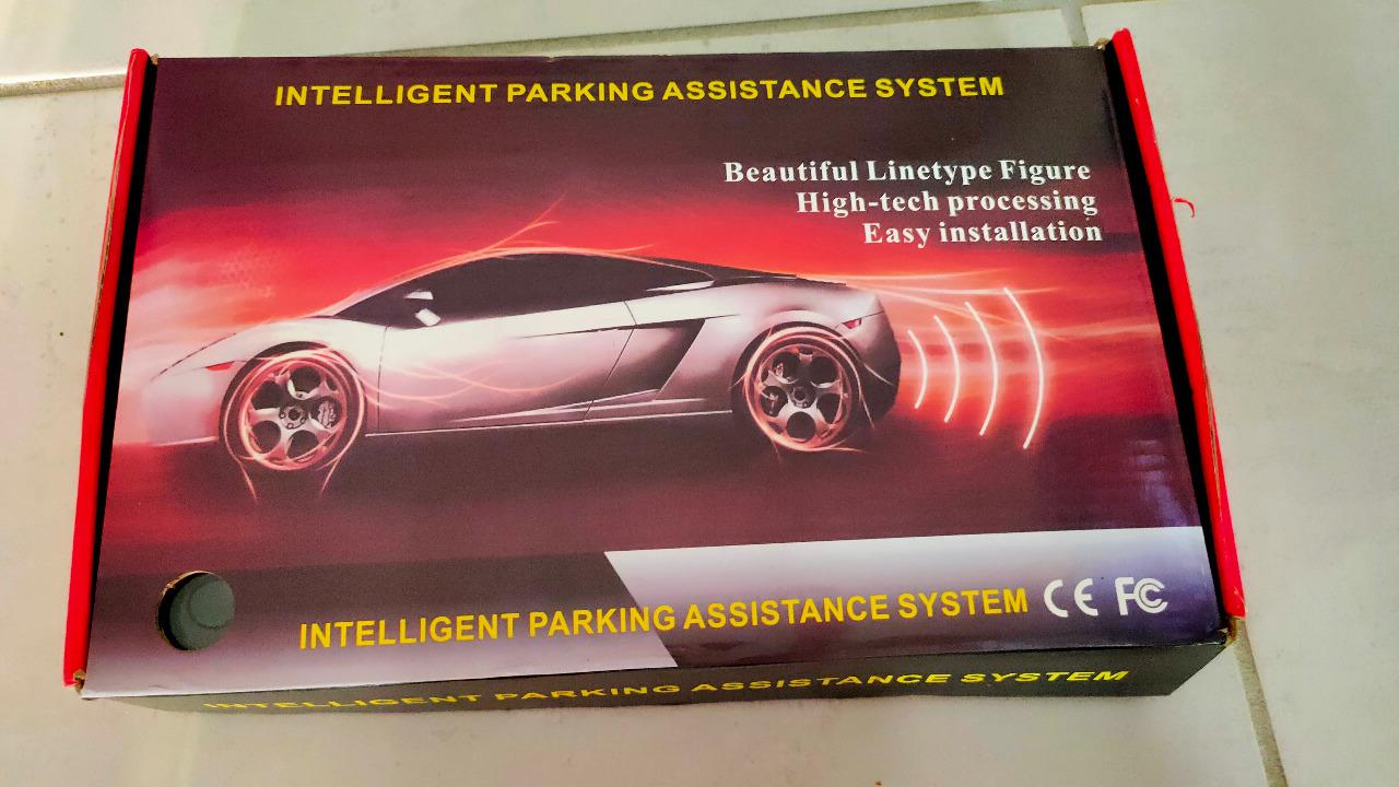 Système de 4 détecteurs pour aide au parking LesAnciennes.com