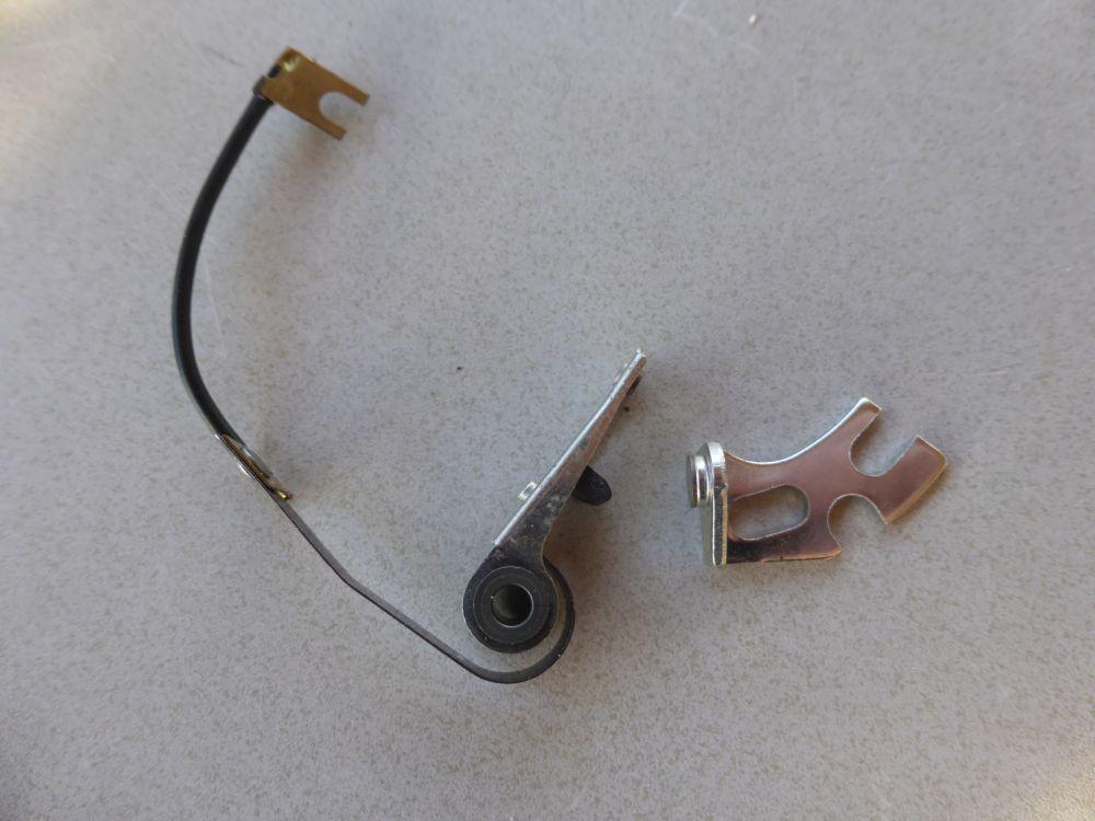 Citroën Traction Avant : rupteur Ducellier 592.709 LesAnciennes.com