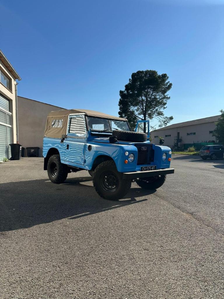 LAND ROVER SERIE 3 - 1975 LesAnciennes.com