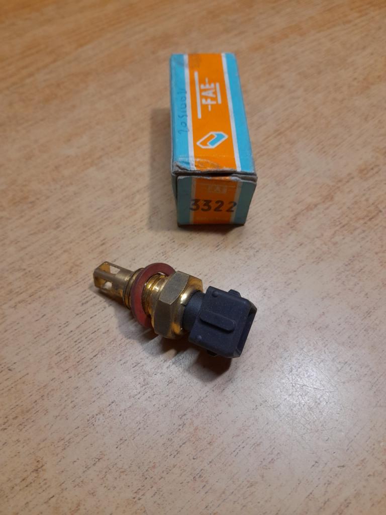 Capteur température admission sierra Cosworth LesAnciennes.com