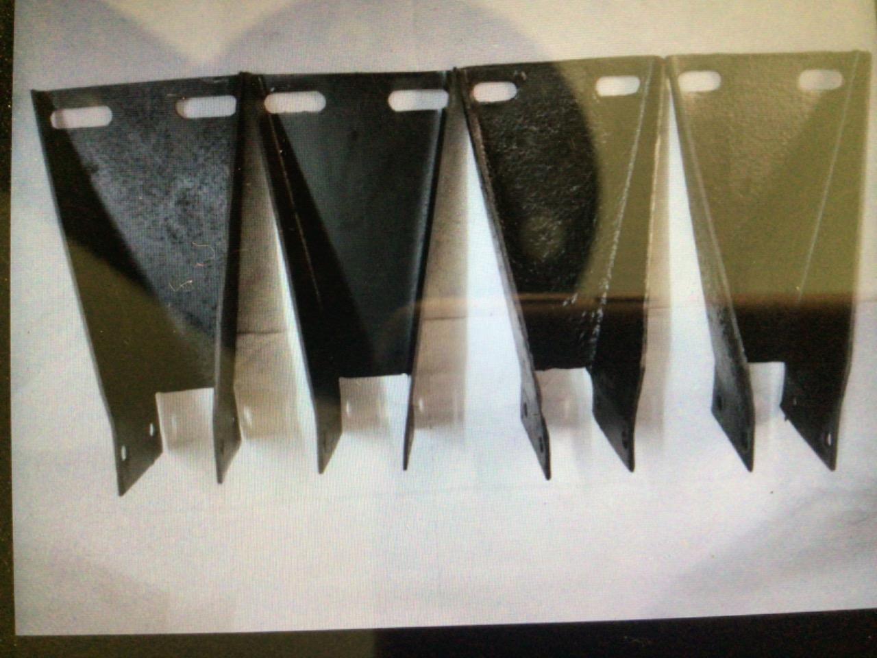 Patte support marche pieds CITROEN 5HP LesAnciennes.com