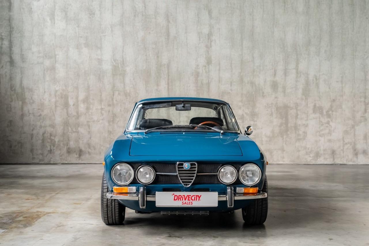 1970 Alfa Romeo 1750 GT, foto 12