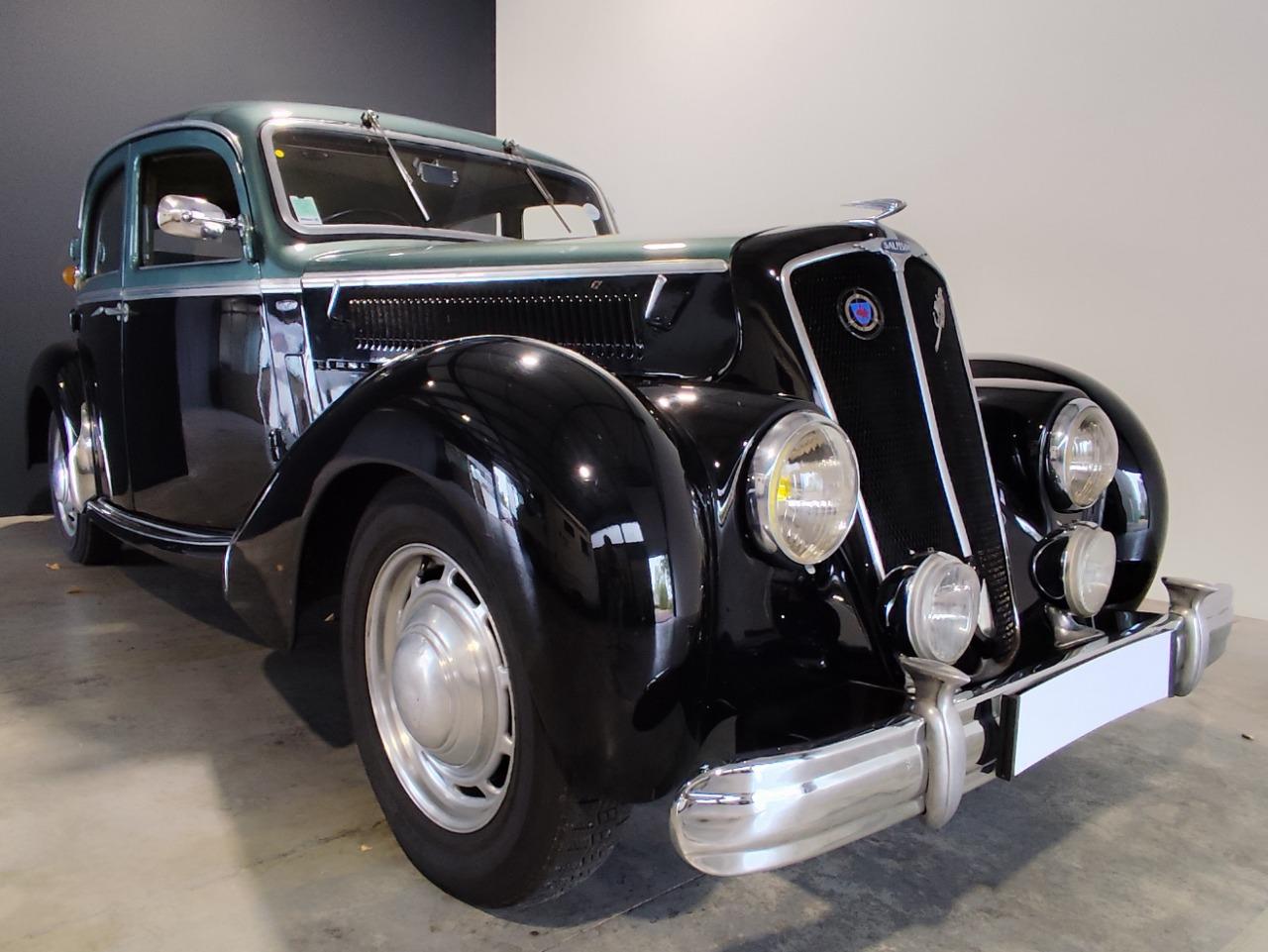 SALMSON S4-61 Berline L - 1951 LesAnciennes.com