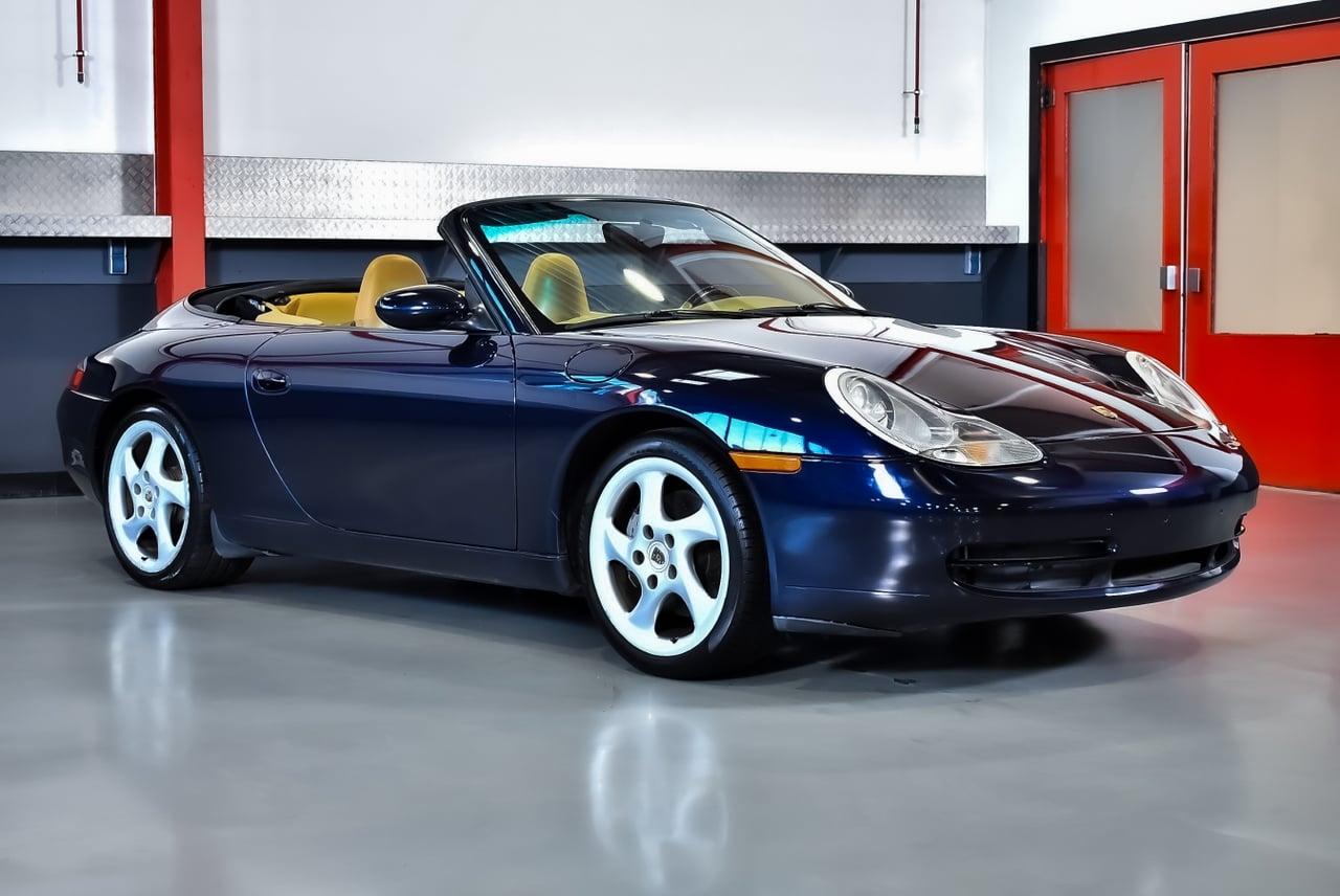 2000 Porsche 996 (911) Carrera 4 Cabriolet 3.4L LesAnciennes.com