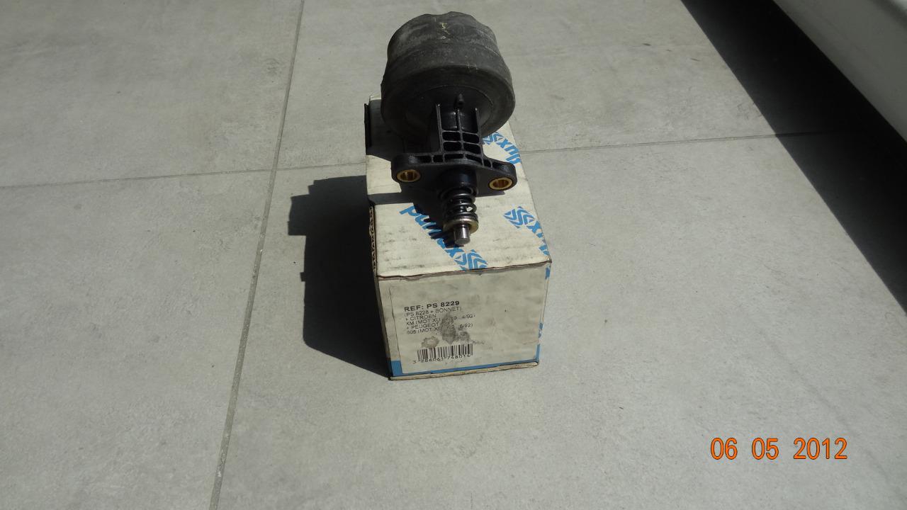 Pompe à essence PEUGEOT 605 LesAnciennes.com