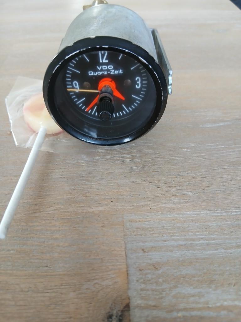 Lot de pièces PORSCHE 914 Pour -4 et 6 cyl LesAnciennes.com