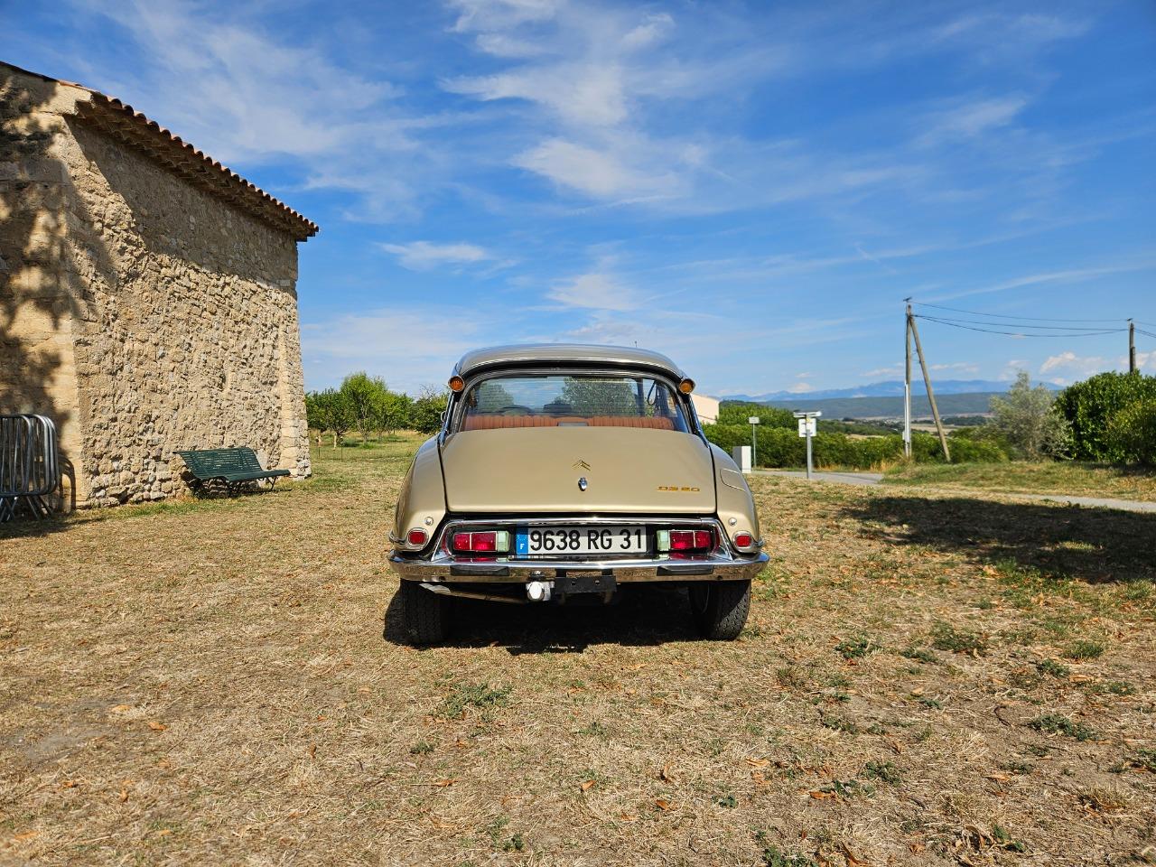 CITROEN DS 20 PALLAS - 1971 LesAnciennes.com