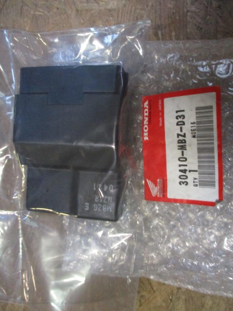 Module allumage HONDA Hornet 600 année 2000 / 2002 LesAnciennes.com