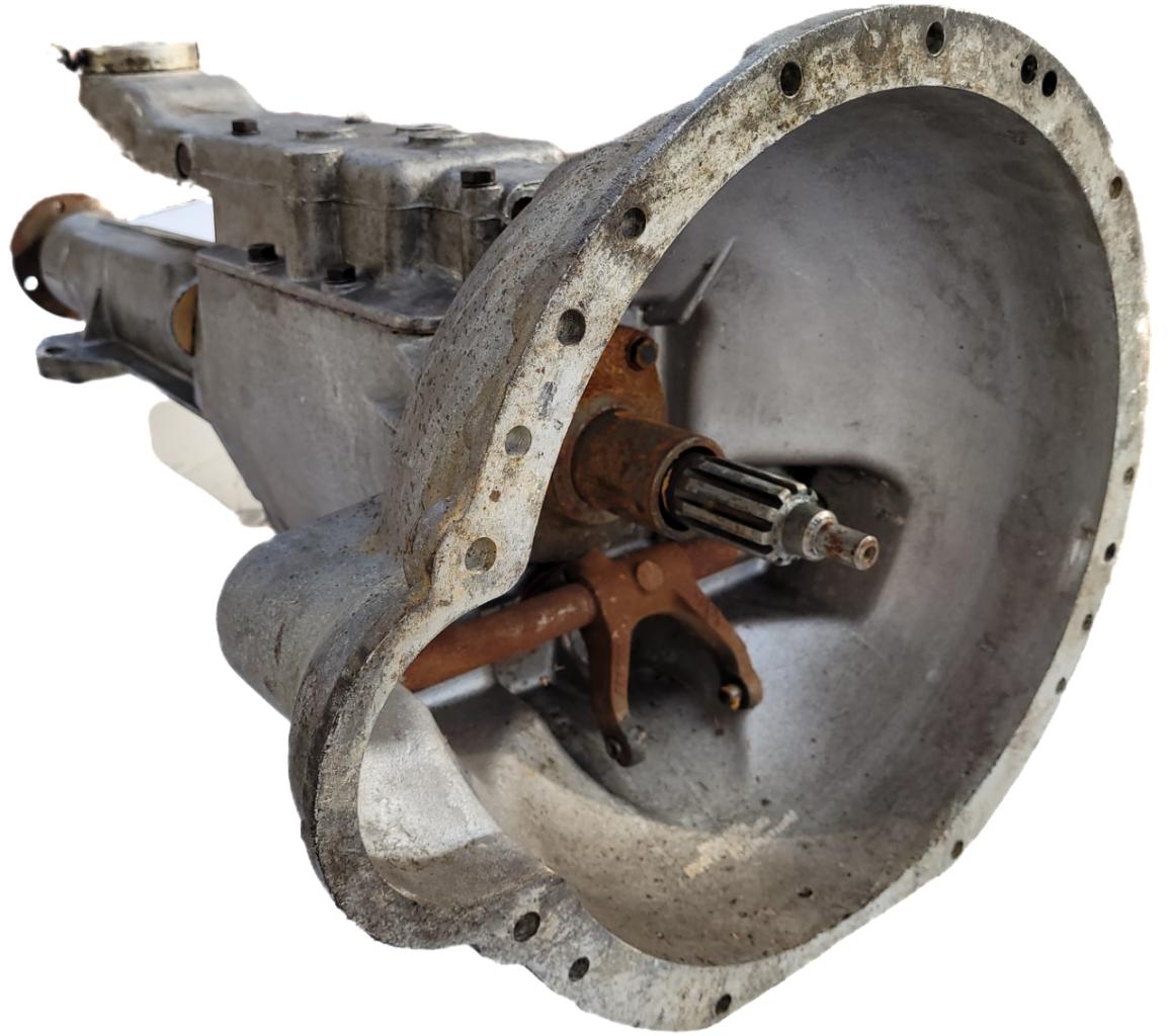 BOITE DE VITESSE TRIUMPH TR6 TR5 TR250 LesAnciennes.com