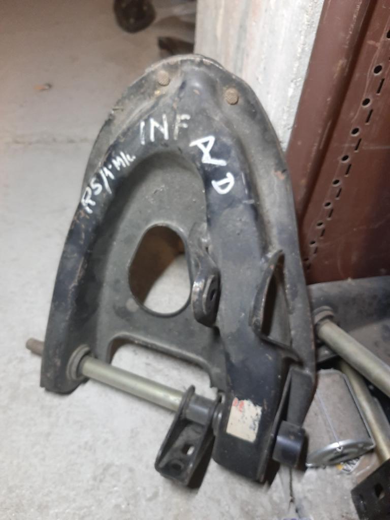 Triangle RENAULT 5 (R5) LesAnciennes.com